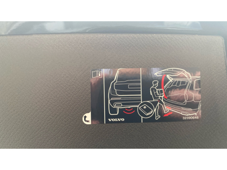 Volvo XC90 2.0 B5P Ultra Dark 5dr AWD Geartronic Petrol Estate